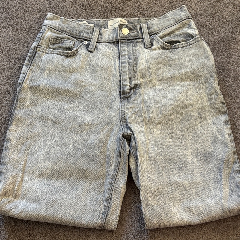 Universal Thread Charcoal Denim Jeans